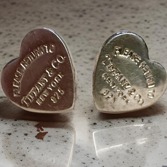 Tiffany & Co. Return To Tiffany Mini Heart Earrings - Picture 2 of 4